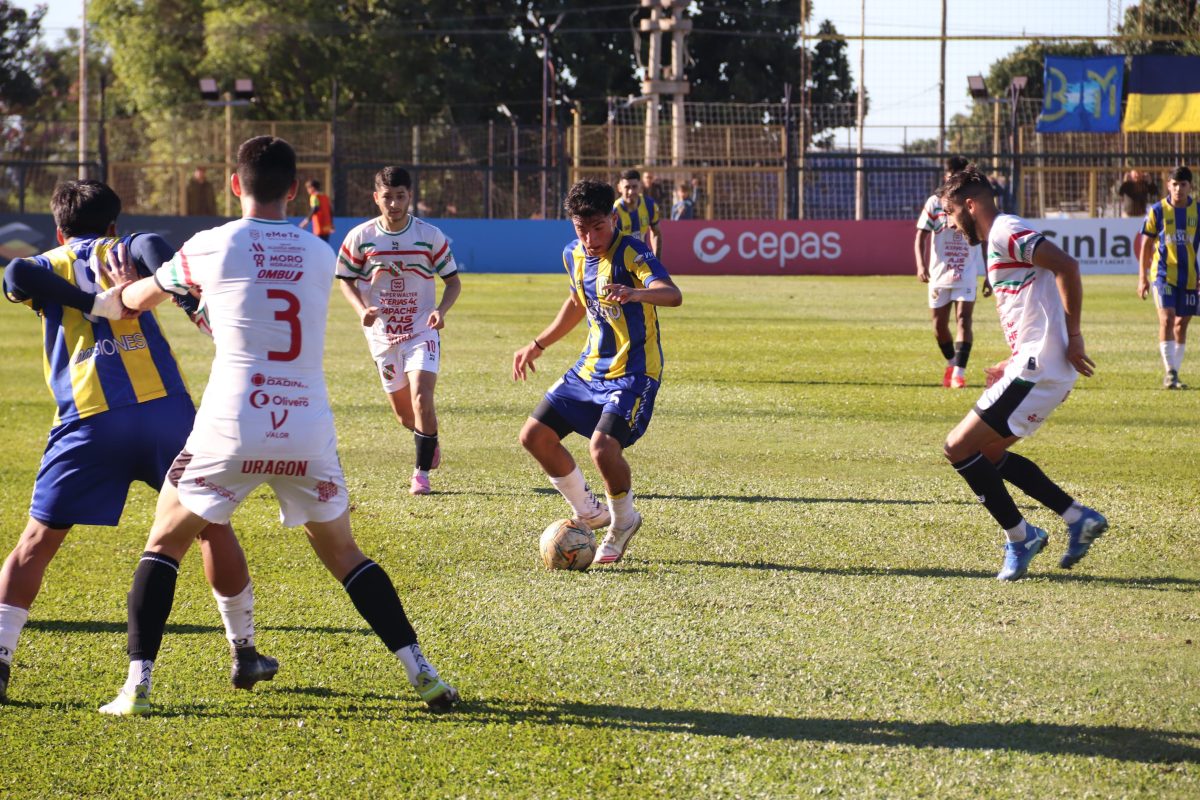 Mitre cayó de local y sufrió su primera derrota en la Reválida del Federal A