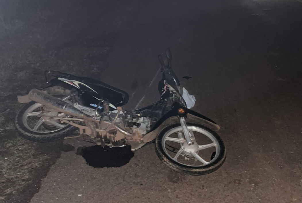 Motociclista resultó herido tras despistar en Alem