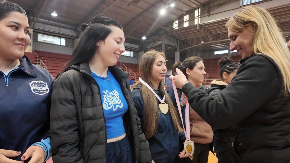 Montecarlo fue sede del Torneo Nacional de Handball-Fase 1, categoría Mayores 2 4 - torneo montecarlo 2 - 3