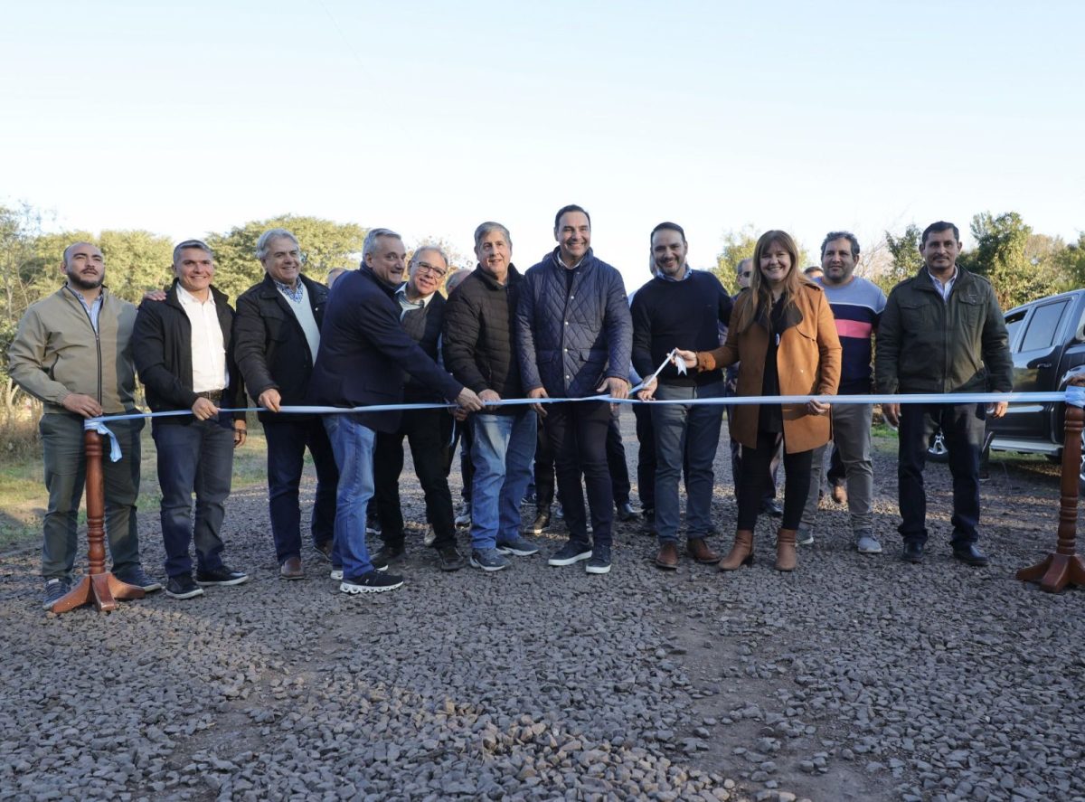 Valdés inauguró tramo de ripio de cuatro kilómetros en la ruta provincial N°59 de Corrientes