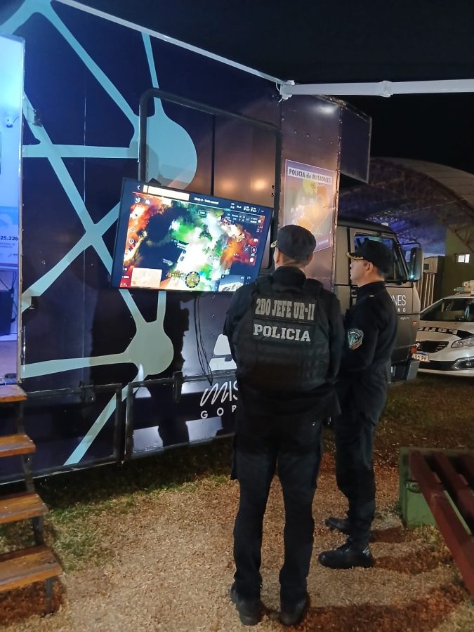Destacan la presencia policial con drones y patrullajes durante la Fiesta Nacional del Inmigrante 5 10 - Destacan la presencia policial con drones y patrullajes durante la Fiesta Nacional del Inmigrante 4 - 9