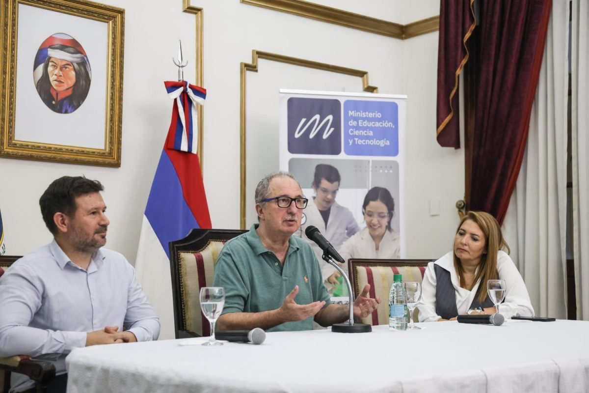 Passalacqua presentó el 8° Congreso Internacional de Flipped Learning que se realizará en Posadas