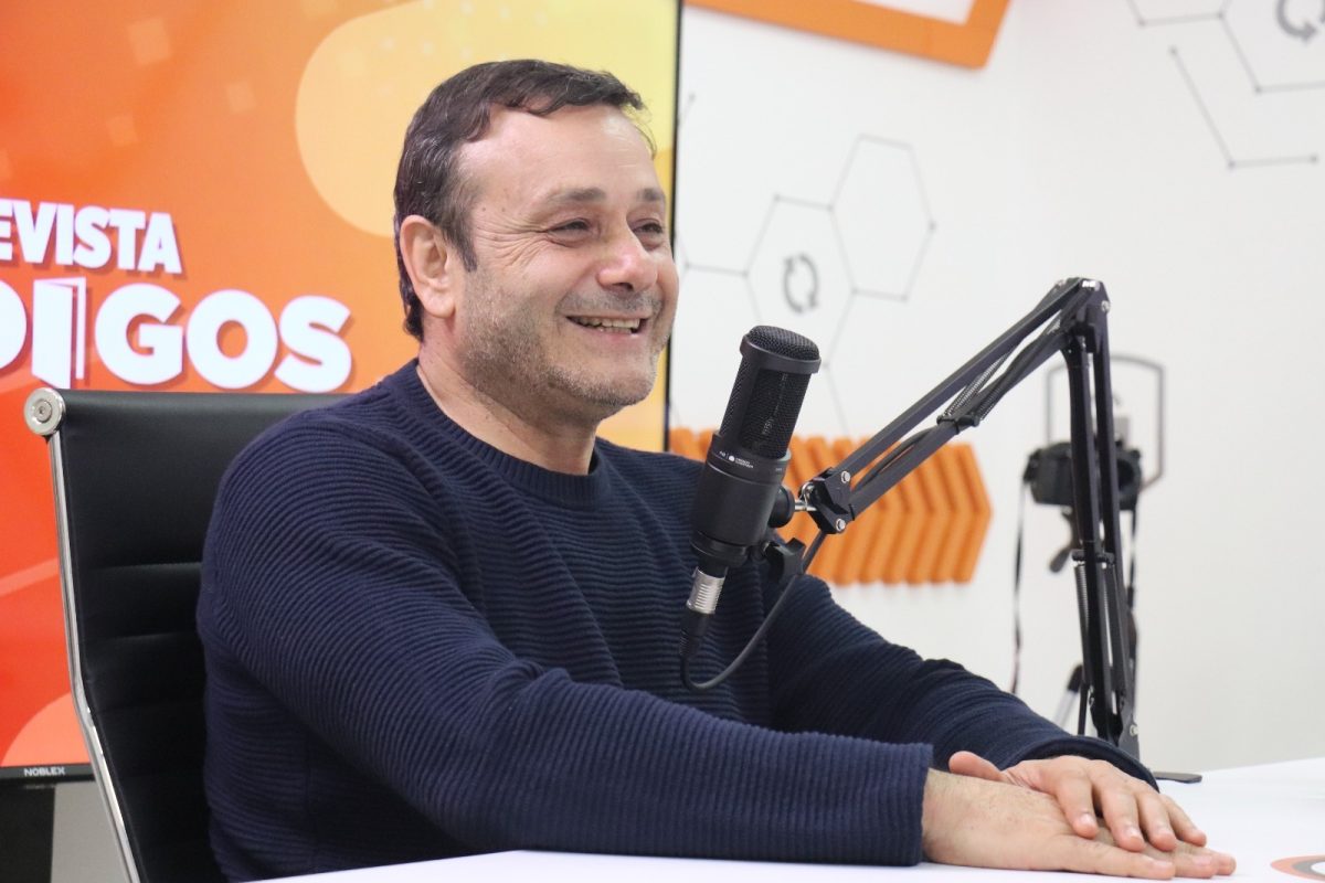 Herrera Ahuad paso por el streaming de codigos 6 - 9