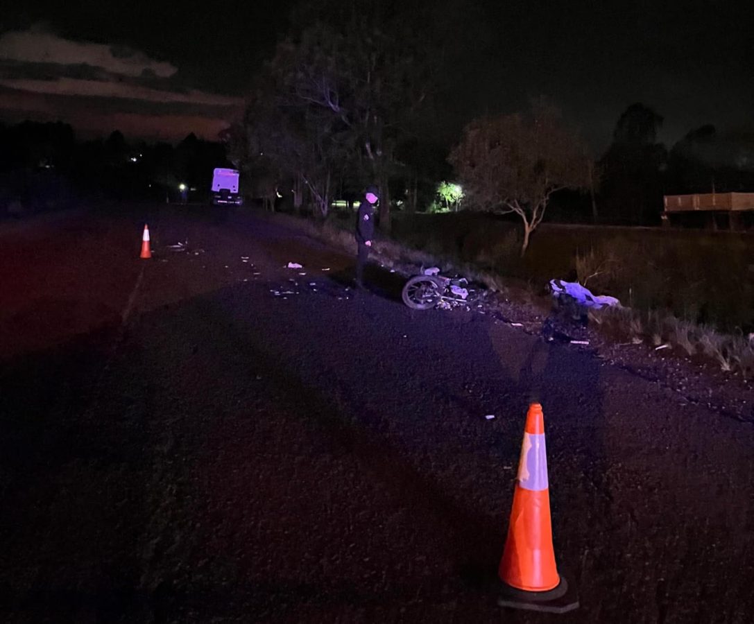 Motociclista murió tras chocar de frente contra un camión en Alem