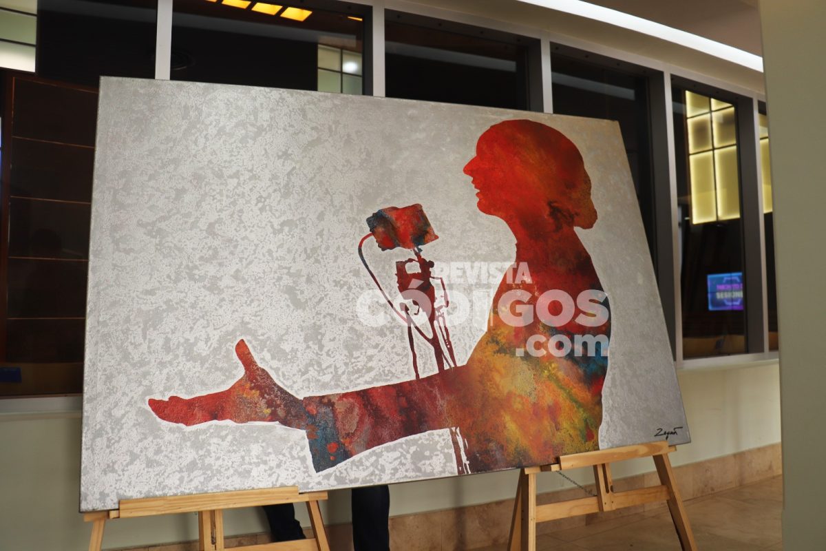 La Legislatura conmemoro los Derechos Politicos de la Mujer con una muestra en homenaje a Evita 11 - 5