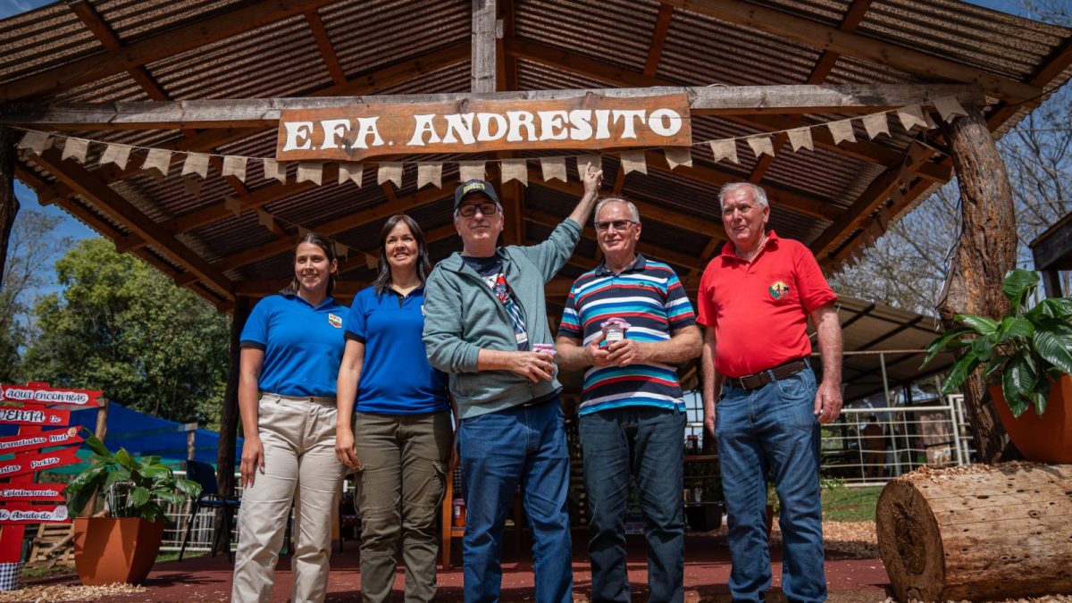 Passalacqua participó de la 30ª Fiesta Provincial del Agricultor en Andresito