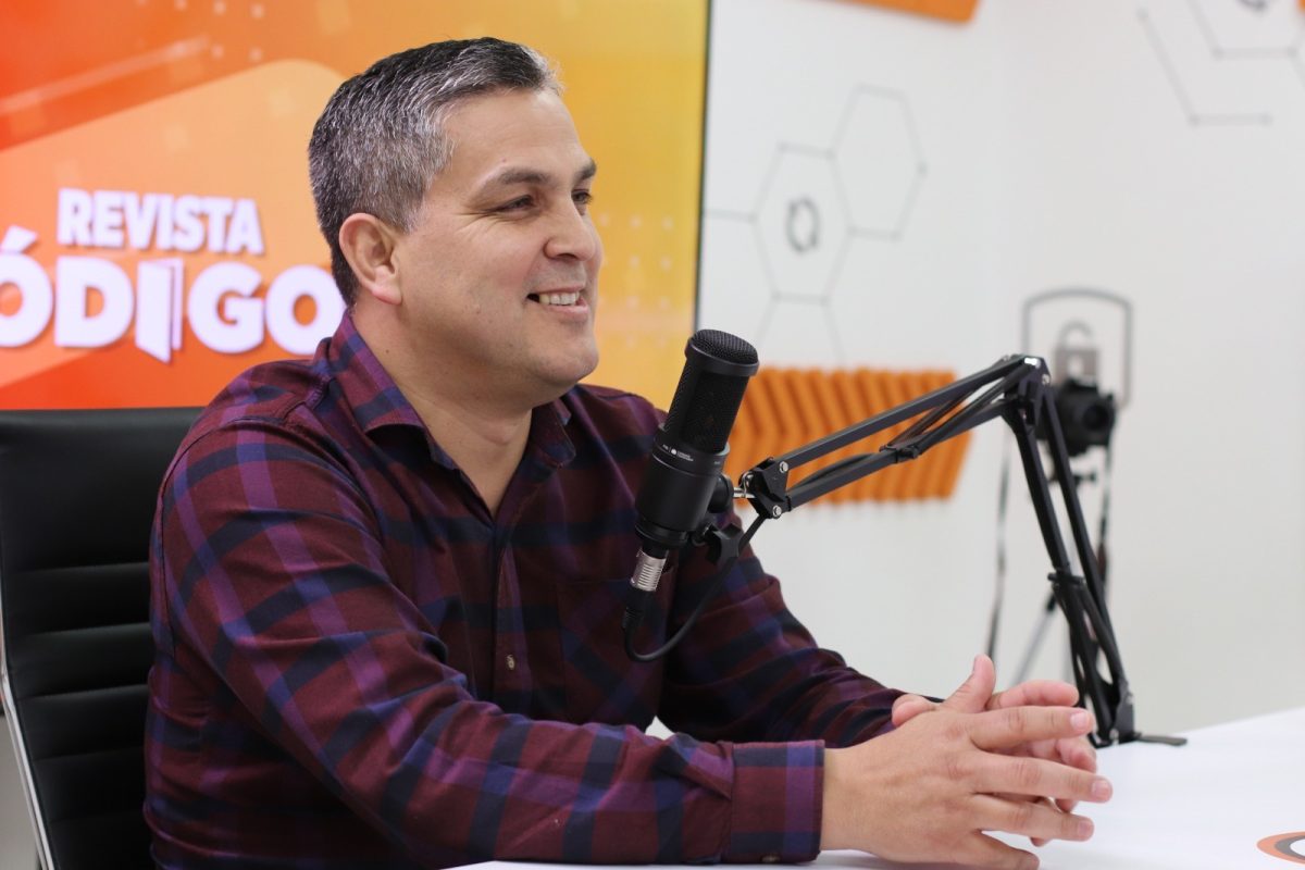 Roberto Padilla y Luis Bogado pasaron por el Streaming de Códigos 10 20 - Roberto Padilla y Luis Bogado pasaron por el Streaming de Codigos 1 - 19