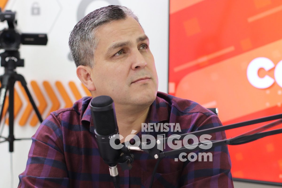 Roberto Padilla y Luis Bogado pasaron por el Streaming de Códigos 2 4 - Roberto Padilla y Luis Bogado pasaron por el Streaming de Codigos 11 - 3