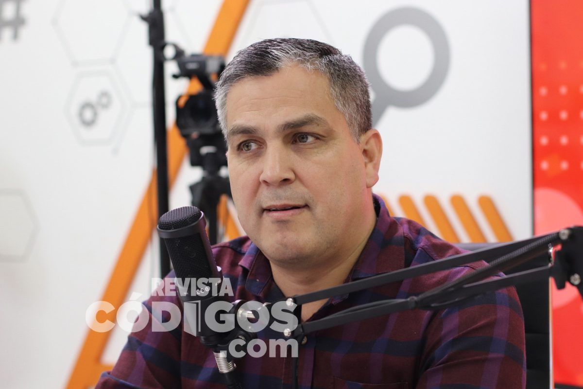 Roberto Padilla y Luis Bogado pasaron por el Streaming de Códigos 11 22 - Roberto Padilla y Luis Bogado pasaron por el Streaming de Codigos 18 - 21