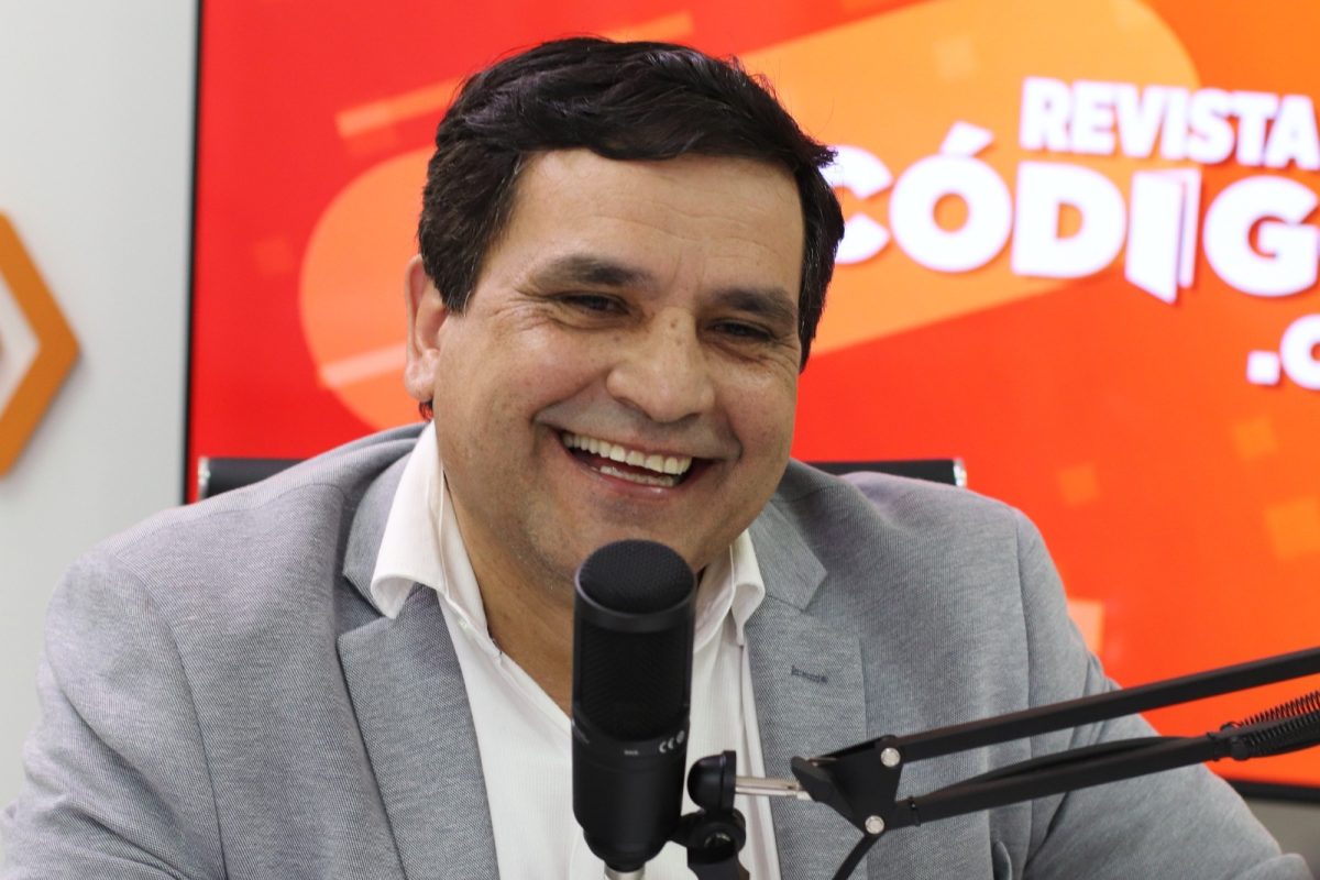 Roberto Padilla y Luis Bogado pasaron por el Streaming de Códigos 6 12 - Roberto Padilla y Luis Bogado pasaron por el Streaming de Codigos 6 - 11