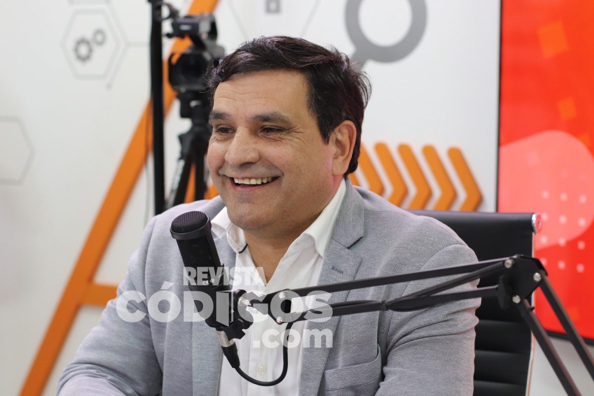 Roberto Padilla y Luis Bogado pasaron por el Streaming de Códigos 1 2 - Roberto Padilla y Luis Bogado pasaron por el Streaming de Codigos 9 - 1