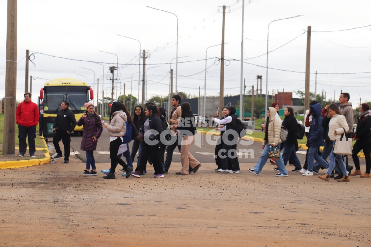 La Semana de la Industria cerró con más de 300 estudiantes en el PIIP de Posadas 4 8 - WhatsApp Image 2025 09 05 at 12.15.27 2 - 7