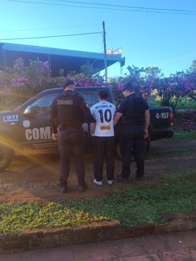 Dos detenidos en Oberá por amenazas y robo de motocicletas 1 2 - WhatsApp Image 2025 09 11 at 12.20.46 - 1