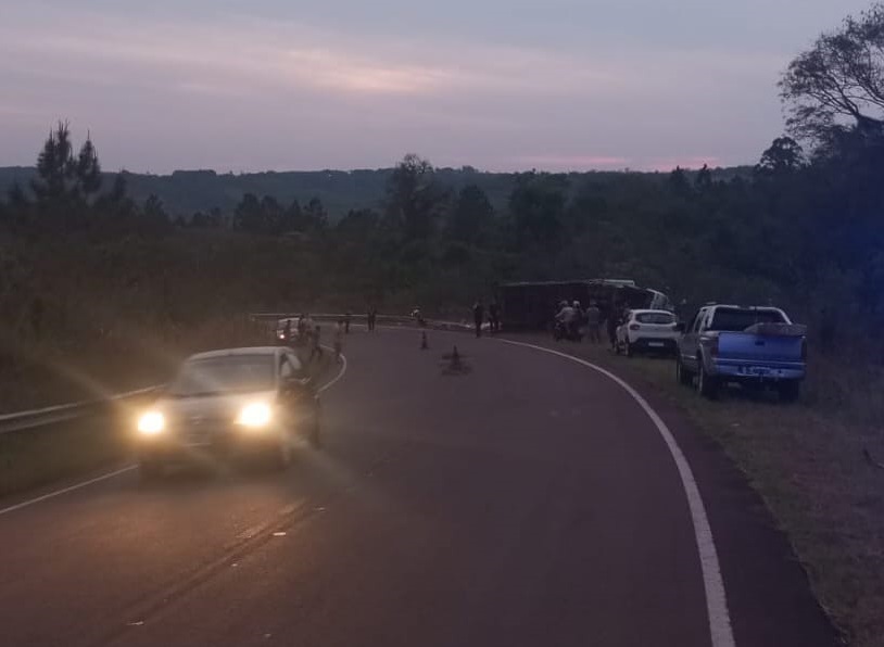 Camionero resultó herido tras despiste en Campo Grande