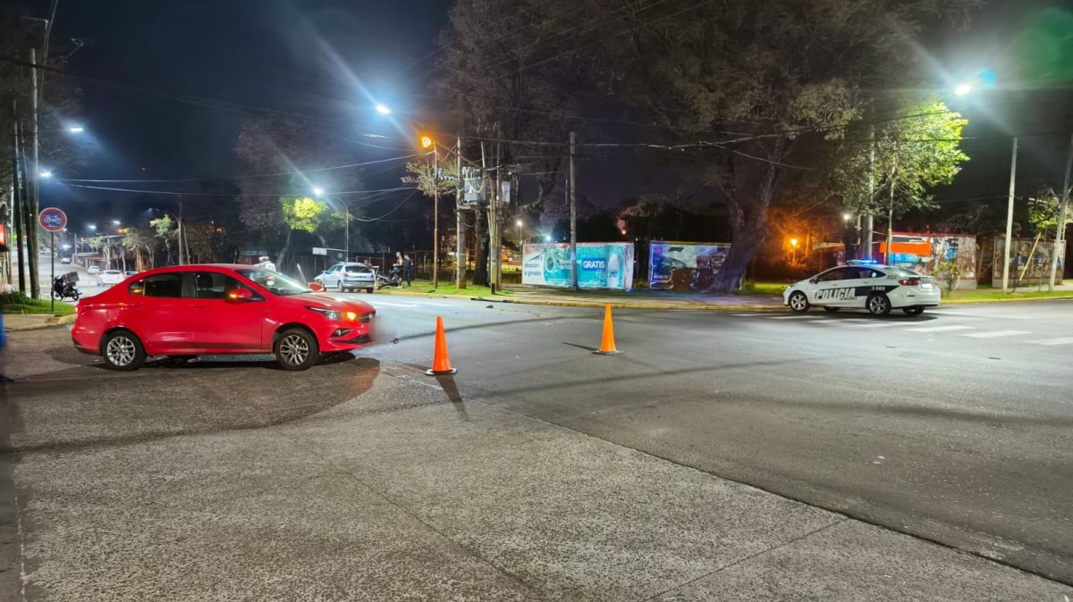 Dos autos protagonizaron un choque en Posadas