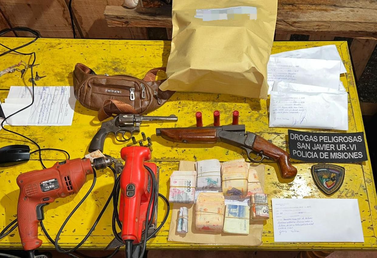 Detuvieron a un dealer acusado de tentativa de homicidio: secuestraron drogas, dinero y armas 2 4 - dealer detenido - 3