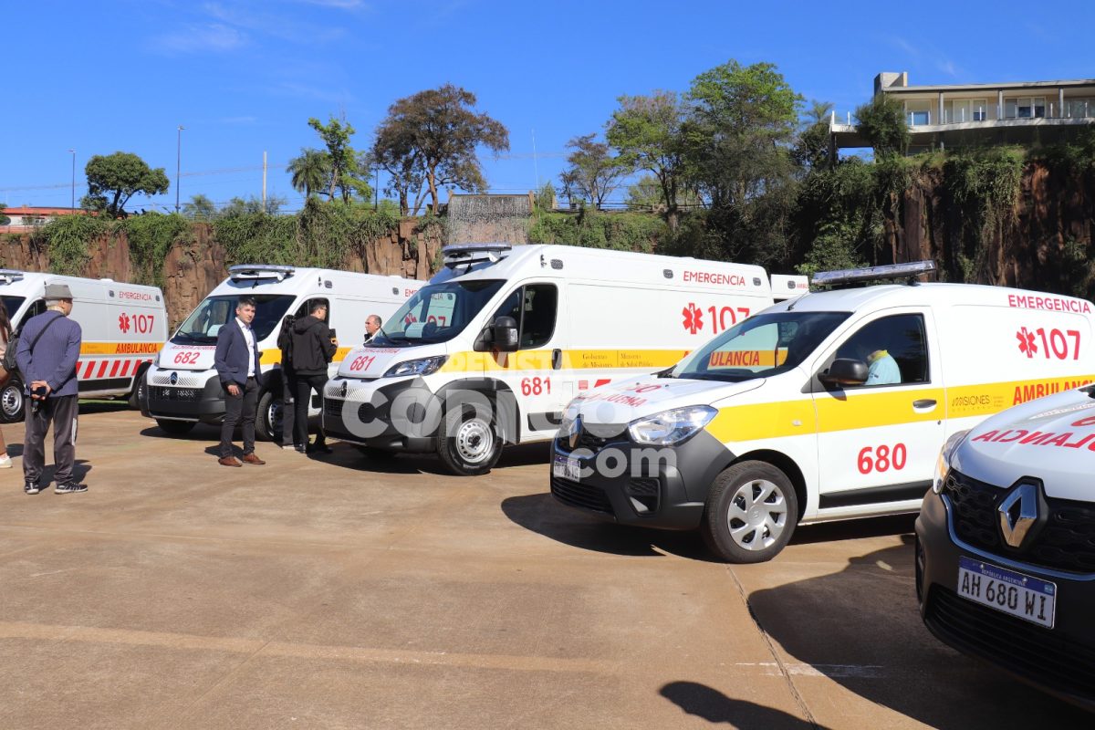 entrega de ambulancias 13 - 1