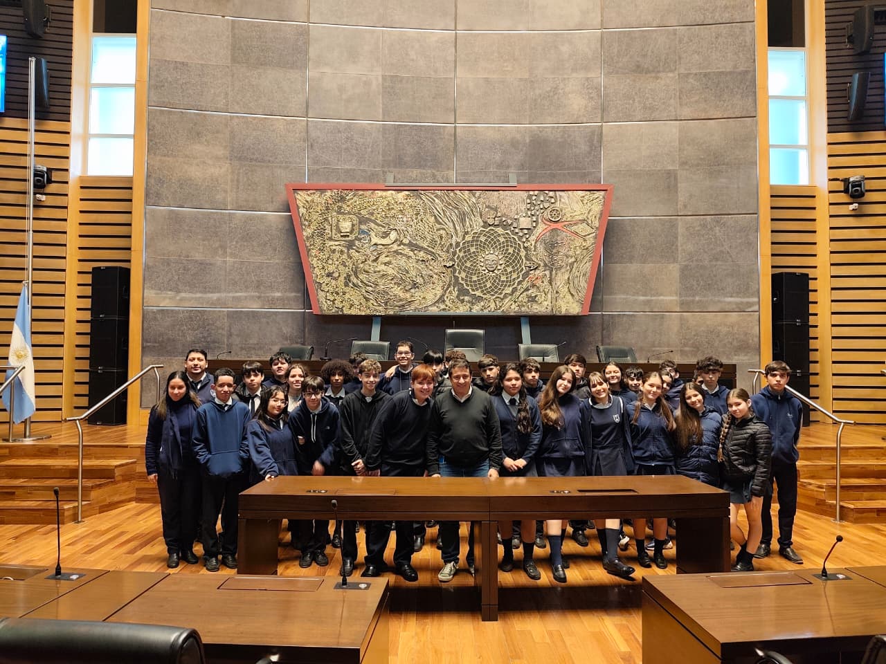 Estudiantes recorrieron la Legislatura misionera y participaron de actividades tecnológicas y recreativas 5 10 - estudiantesmlegislatura misonera 5 - 9