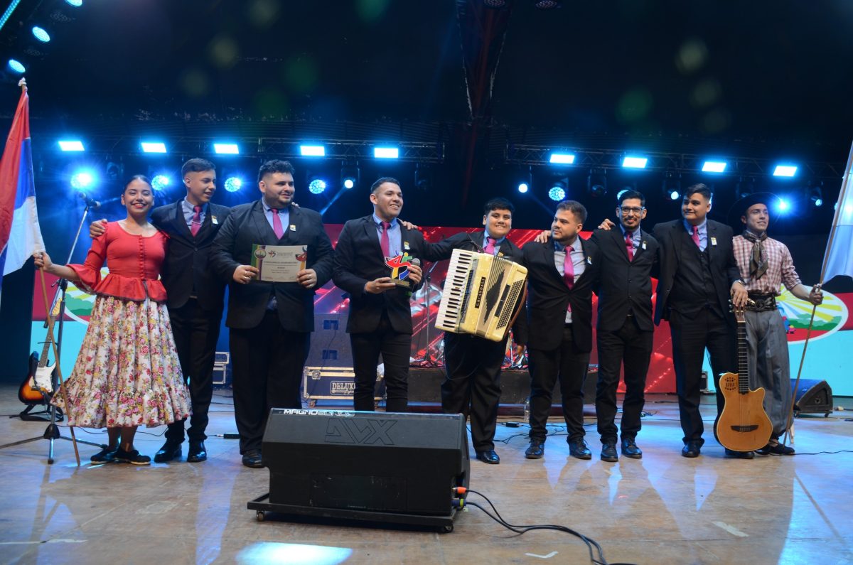 Fiesta del Inmigrante: Oberá vivirá hoy la noche de elección y coronación de la Reina 2 4 - fiesta del inmigrante 2 - 3