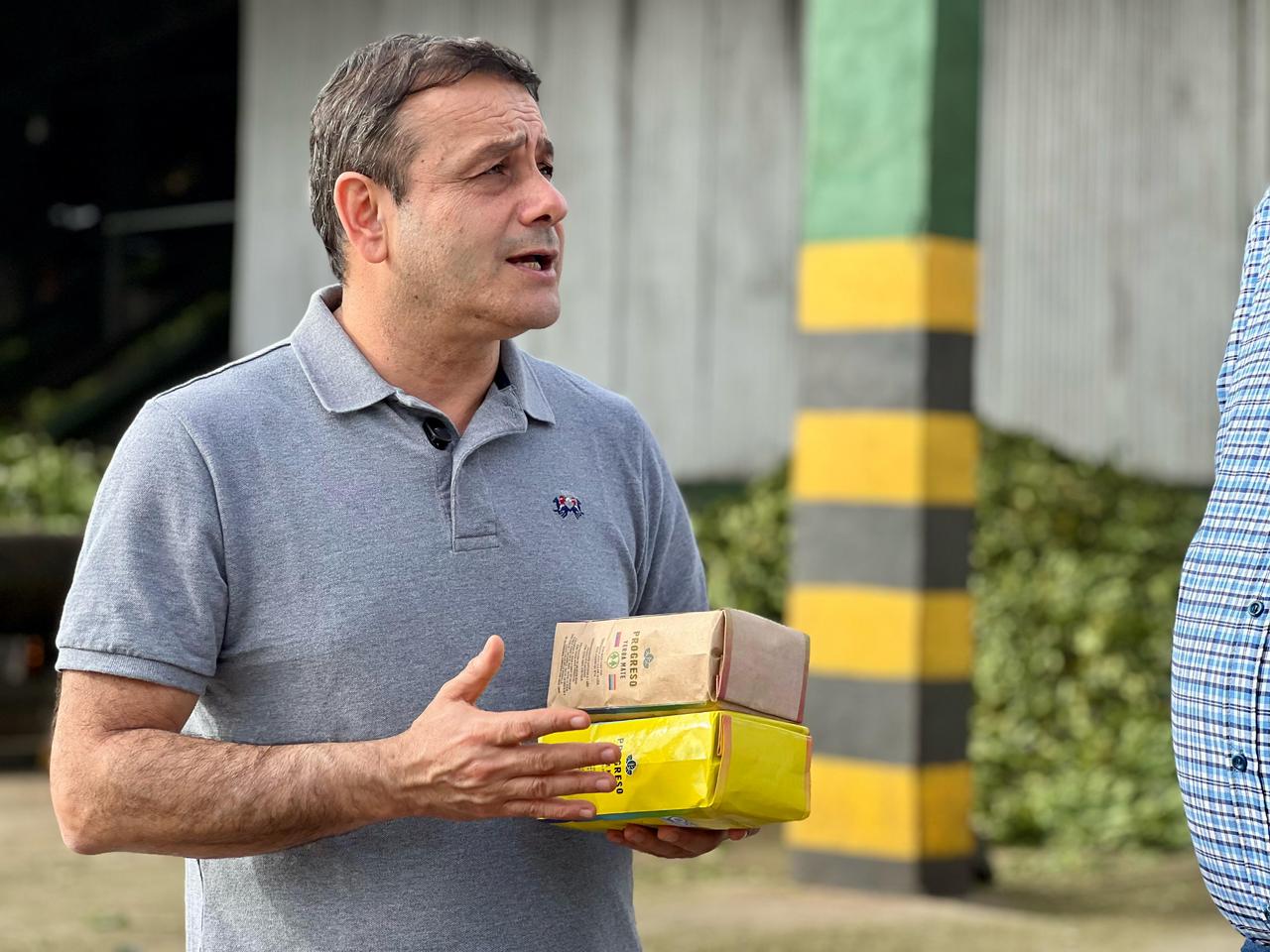 Herrera Ahuad propone restituir un precio sostén de 50 centavos de dólar para la yerba mate 2 4 - herrera 2 1 - 3