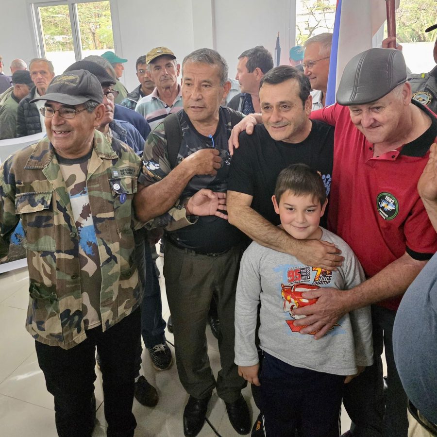 Herrera Ahuad reafirmó su compromiso con los Combatientes de Malvinas y la defensa de los derechos conquistados 2 4 - herrera 3 - 3