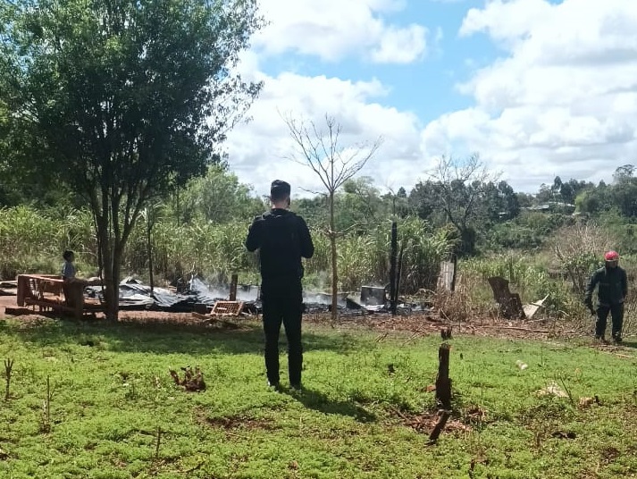 Vivienda rural en Iguazú sufrió serios daños tras incendio