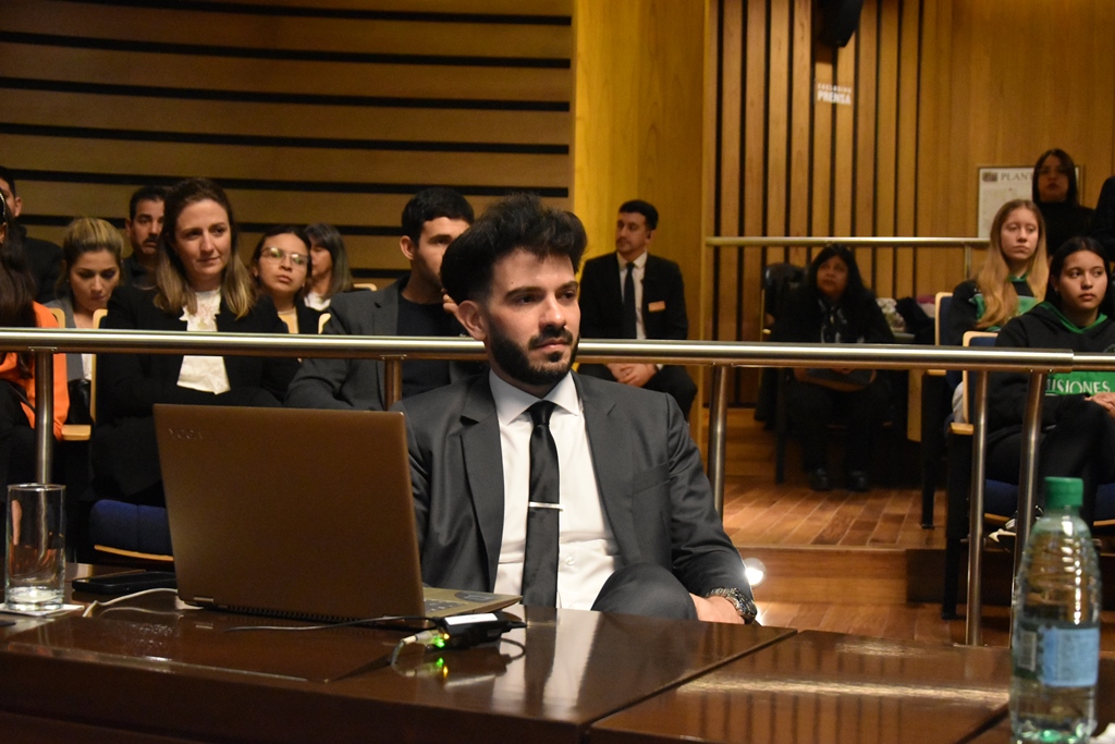 Juan Alberto Ahumada asumió como diputado provincial en lugar de Pedro Puerta