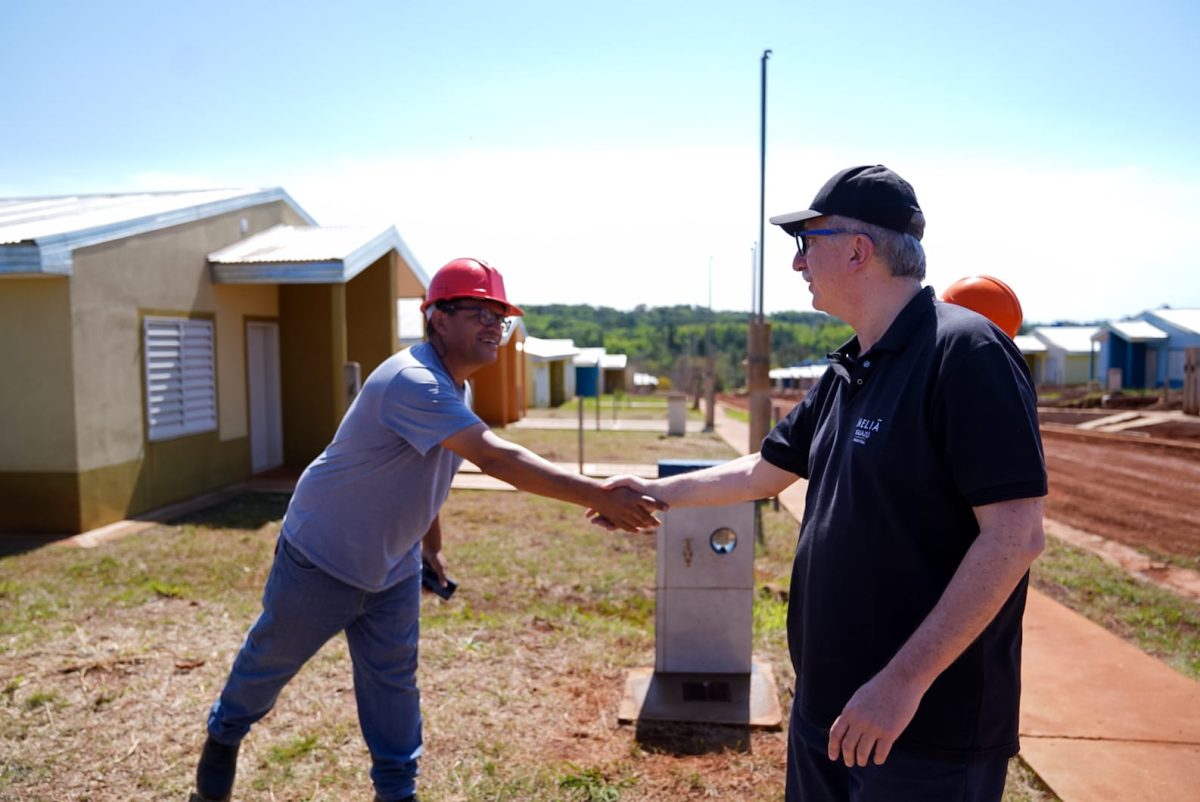 Passalacqua recorrió dos obras en Oberá financiadas con recursos provinciales