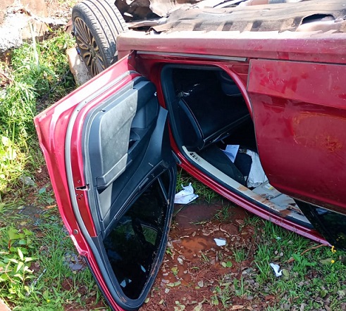 Automovilista despistó y volcó en la zona oeste de Posadas