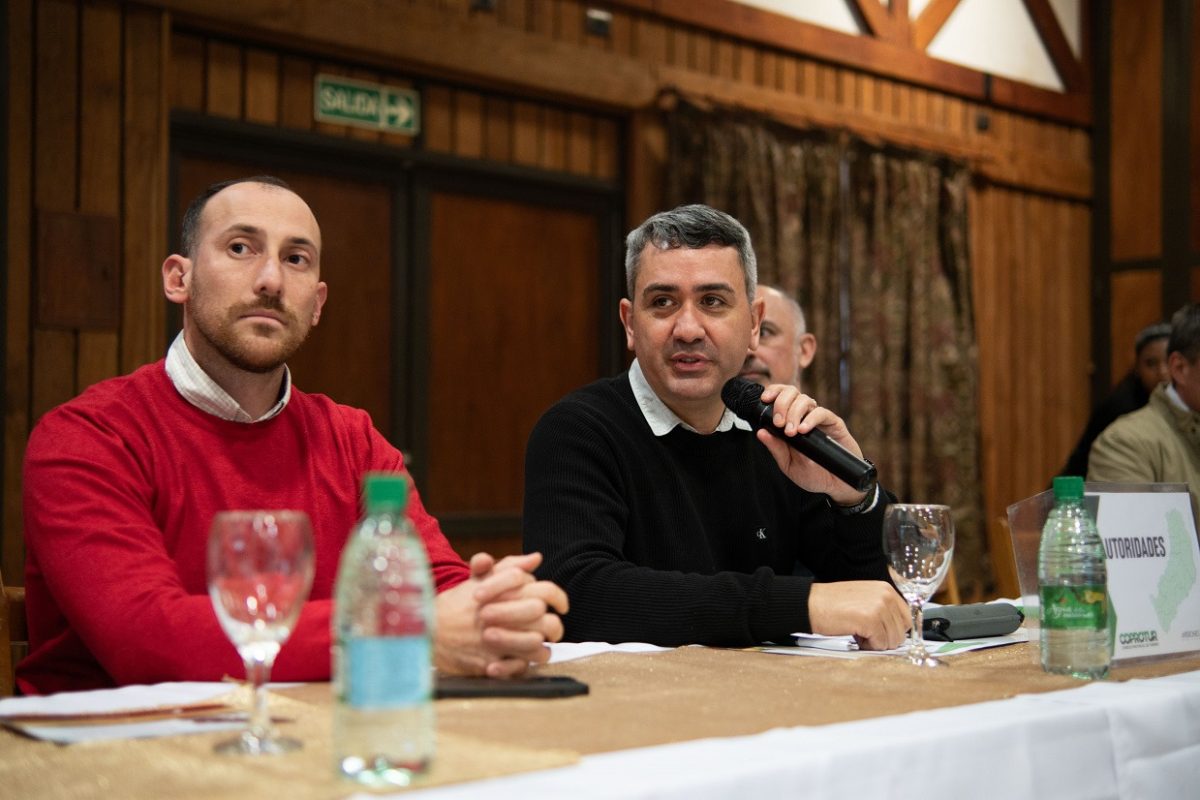 COPROTUR Misiones proyecta un verano con más conectividad y promoción internacional (4)