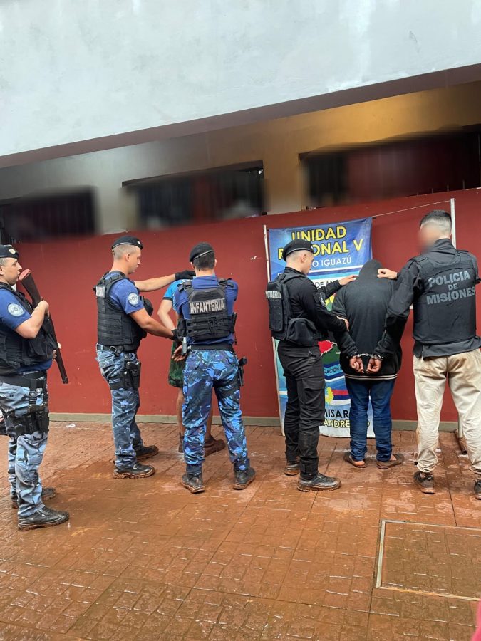 Detuvieron a dos hombres sospechosos por un homicidio tras una ronda de tragos en Andresito 4 - 5