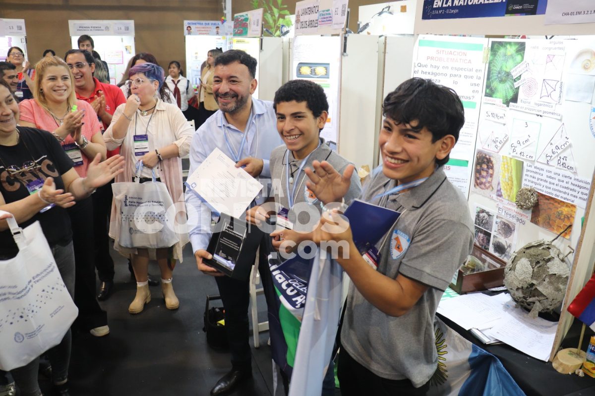 Finalizo la fase de Matematica de la Feria Nacional de Educacion en Misiones y continua con Arte 13 - 27