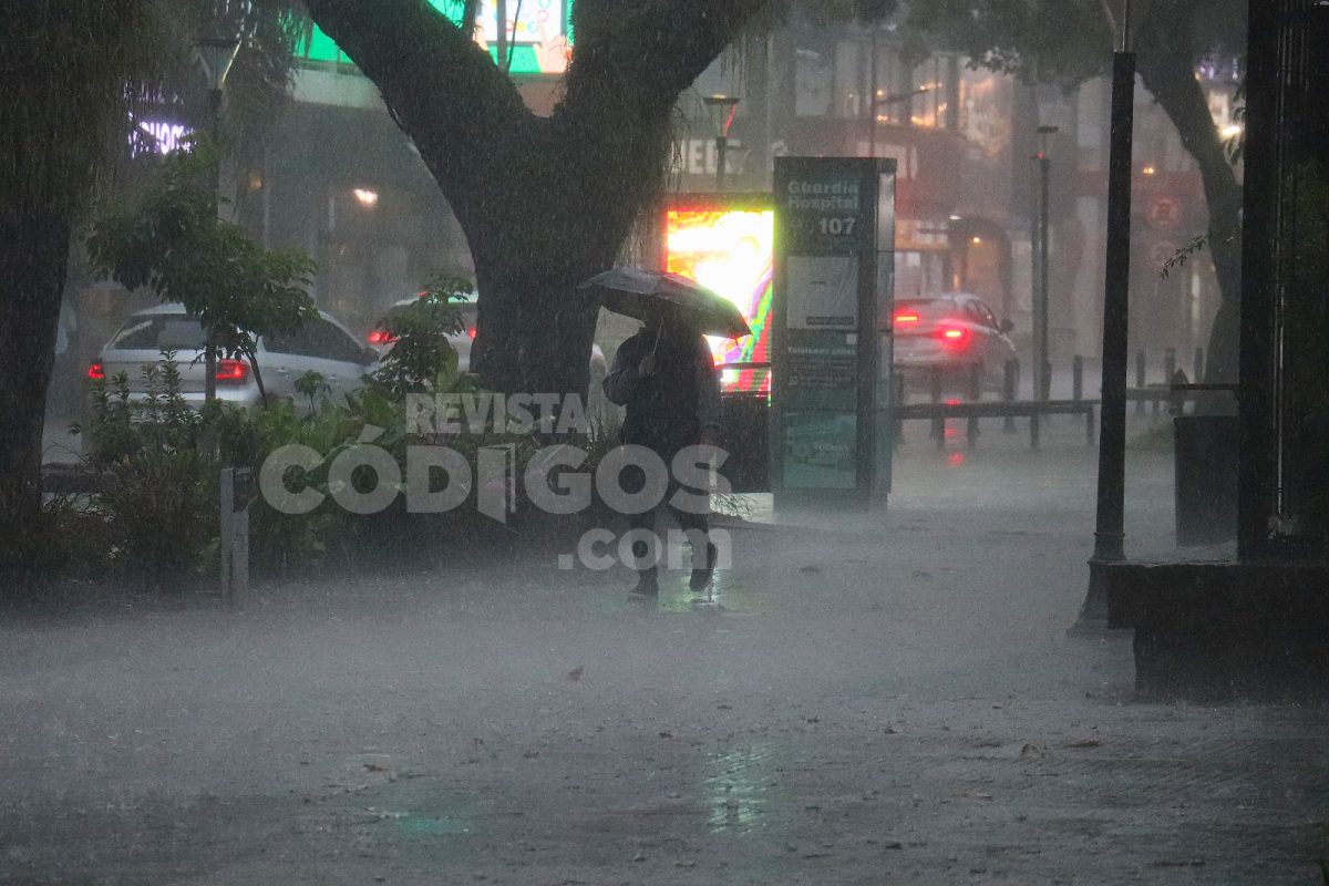 Advierten que Posadas superó los 100 milímetros de lluvia en menos de un día