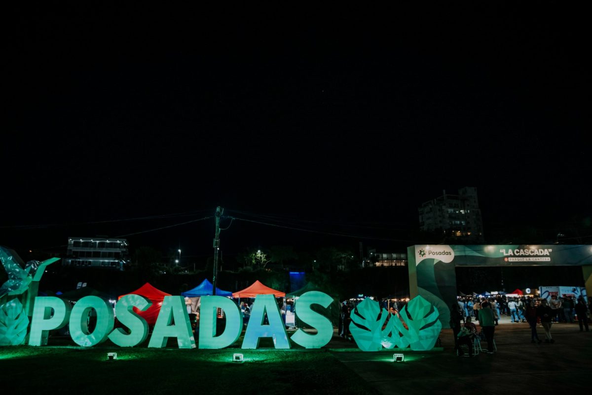 Nueva edición del Oktoberfest reunió a más de 20 mil personas en Posadas 2 4 - IMG 20251019 WA0028 - 3