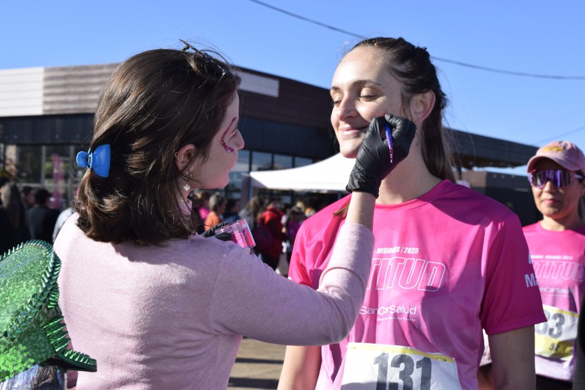 Posadas vivió con éxito otra edición de la Maratón Rosa 1 2 - IMG 20251019 WA0062 - 1