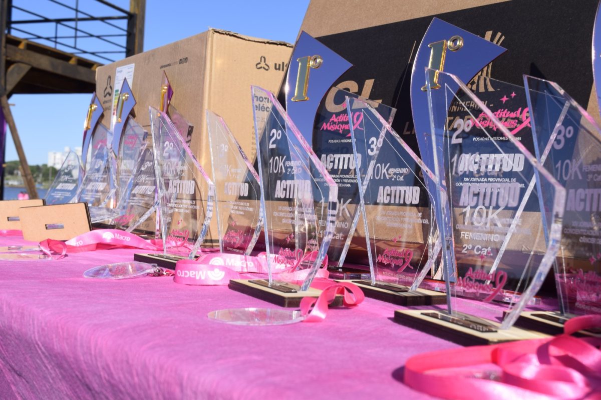 Posadas vivió con éxito otra edición de la Maratón Rosa 8 16 - IMG 20251019 WA0063 - 15