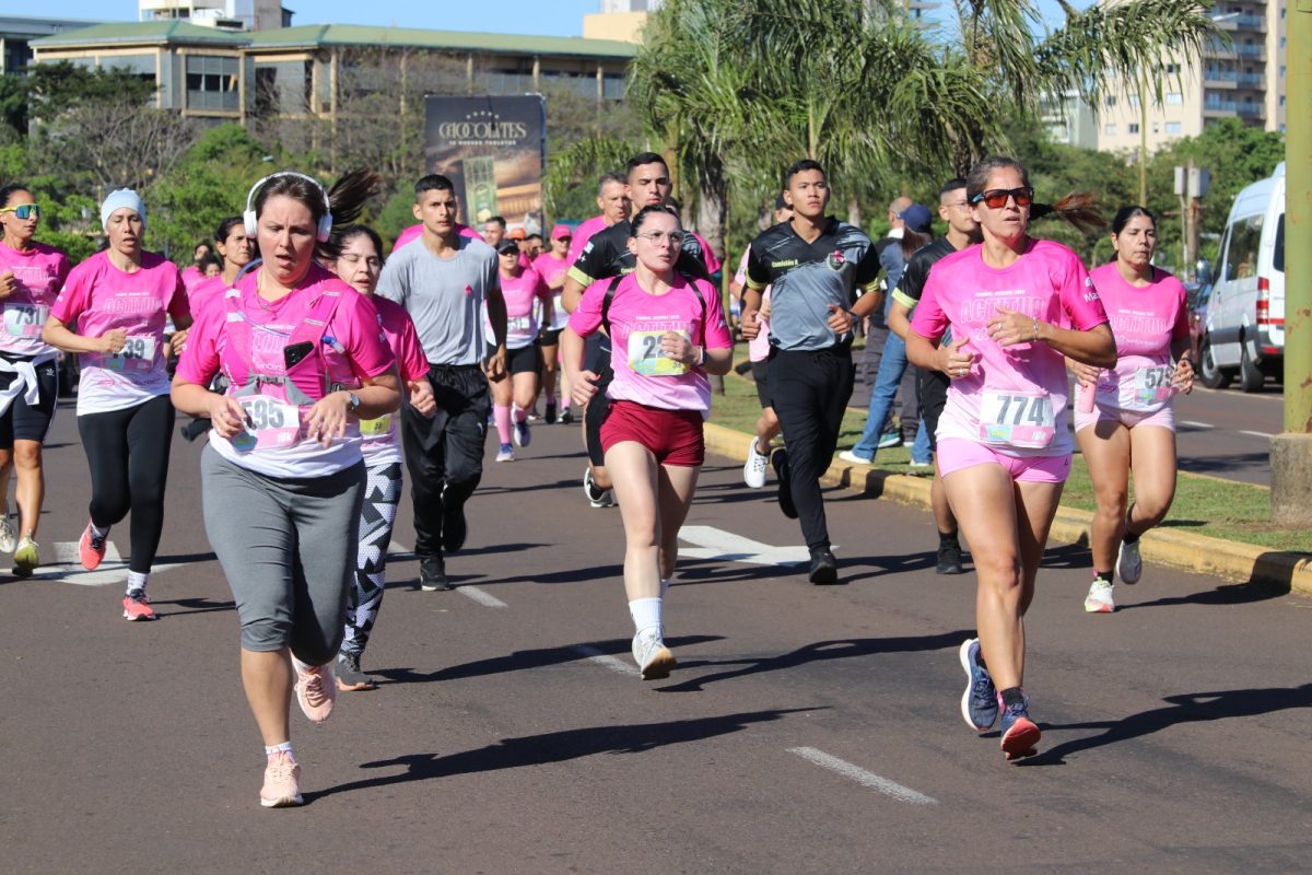 Posadas vivió con éxito otra edición de la Maratón Rosa 5 10 - IMG 20251019 WA0066 - 9