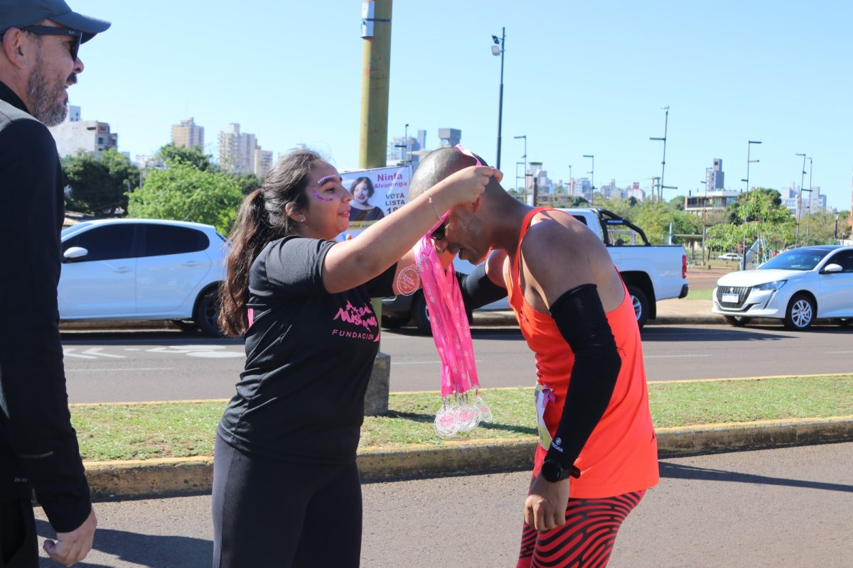 Posadas vivió con éxito otra edición de la Maratón Rosa 2 4 - IMG 20251019 WA0070 - 3