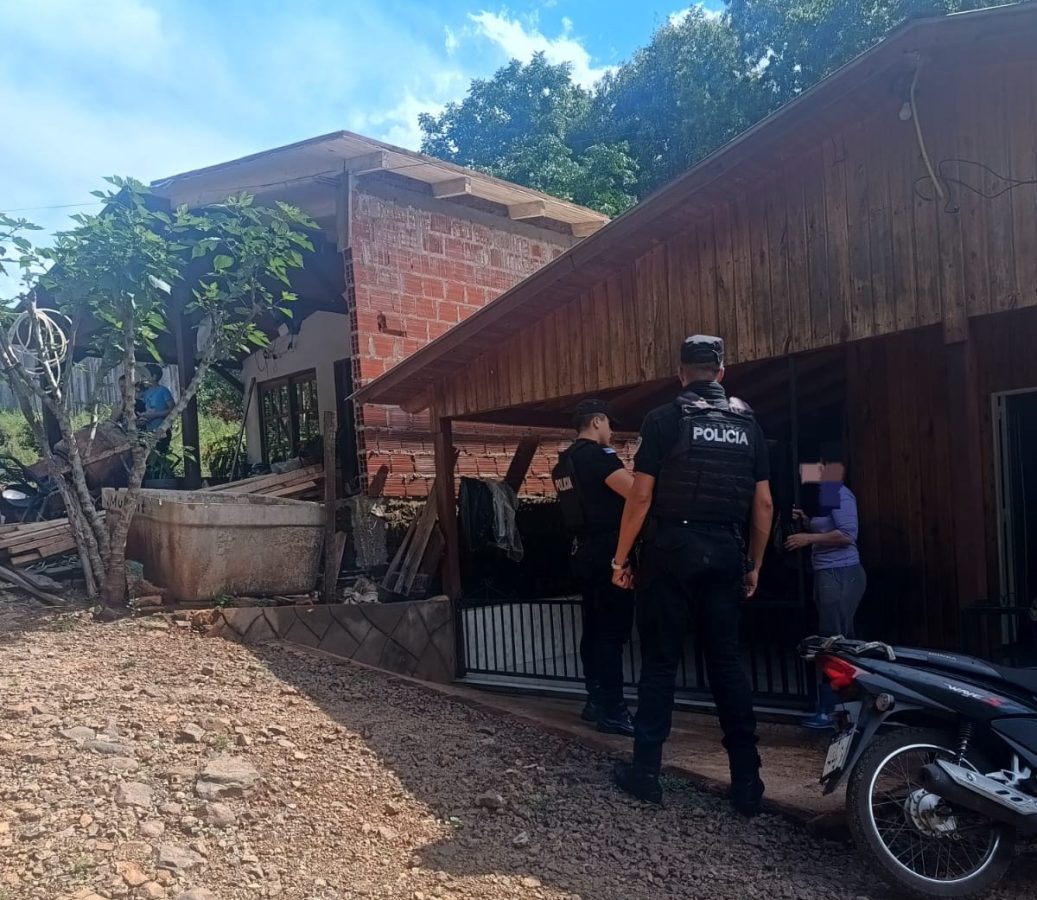 Murió un hombre tras caer de un techo en una obra en El Soberbio (2)