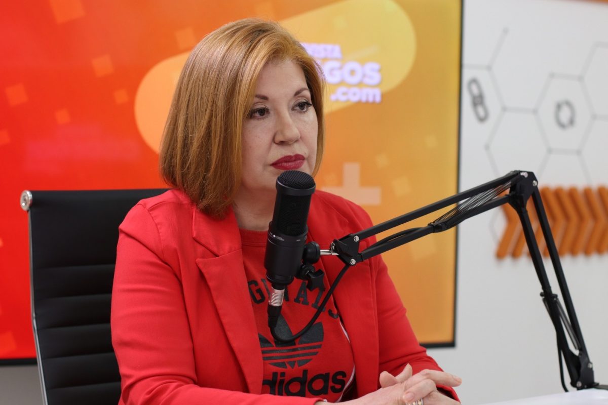 Ninfa Alvarenga y Dalila Blach pasaron por el streaming de Codigos 4 - 7