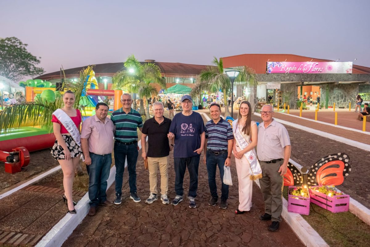 Passalacqua destaco la floricultura como nucleo economico y turistico en Misiones 8 - 7