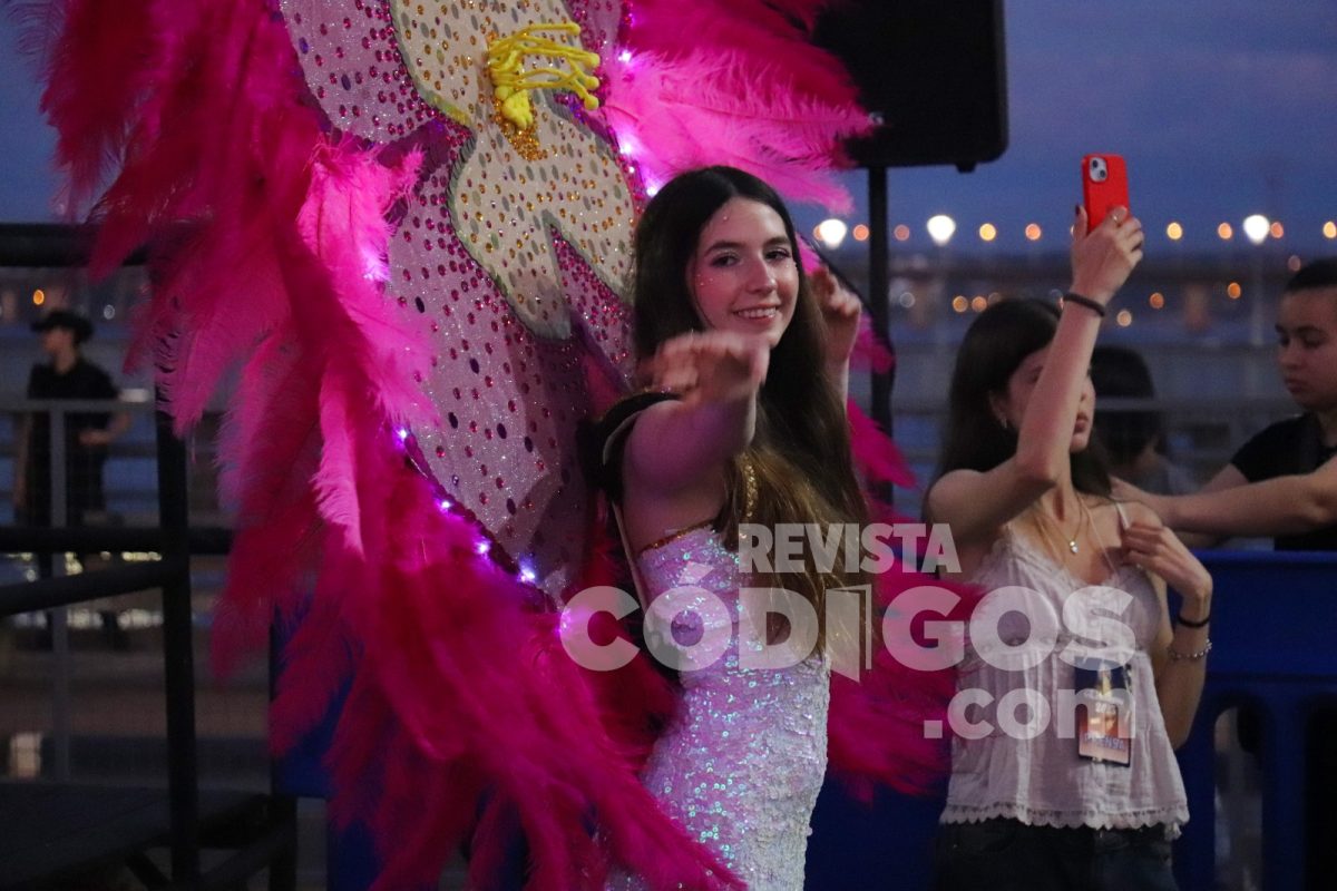 Posadas vive la tercera noche de la Estudiantina 2025 8 16 - Posadas vive la tercera noche de la Estudiantina 2025 9 - 15