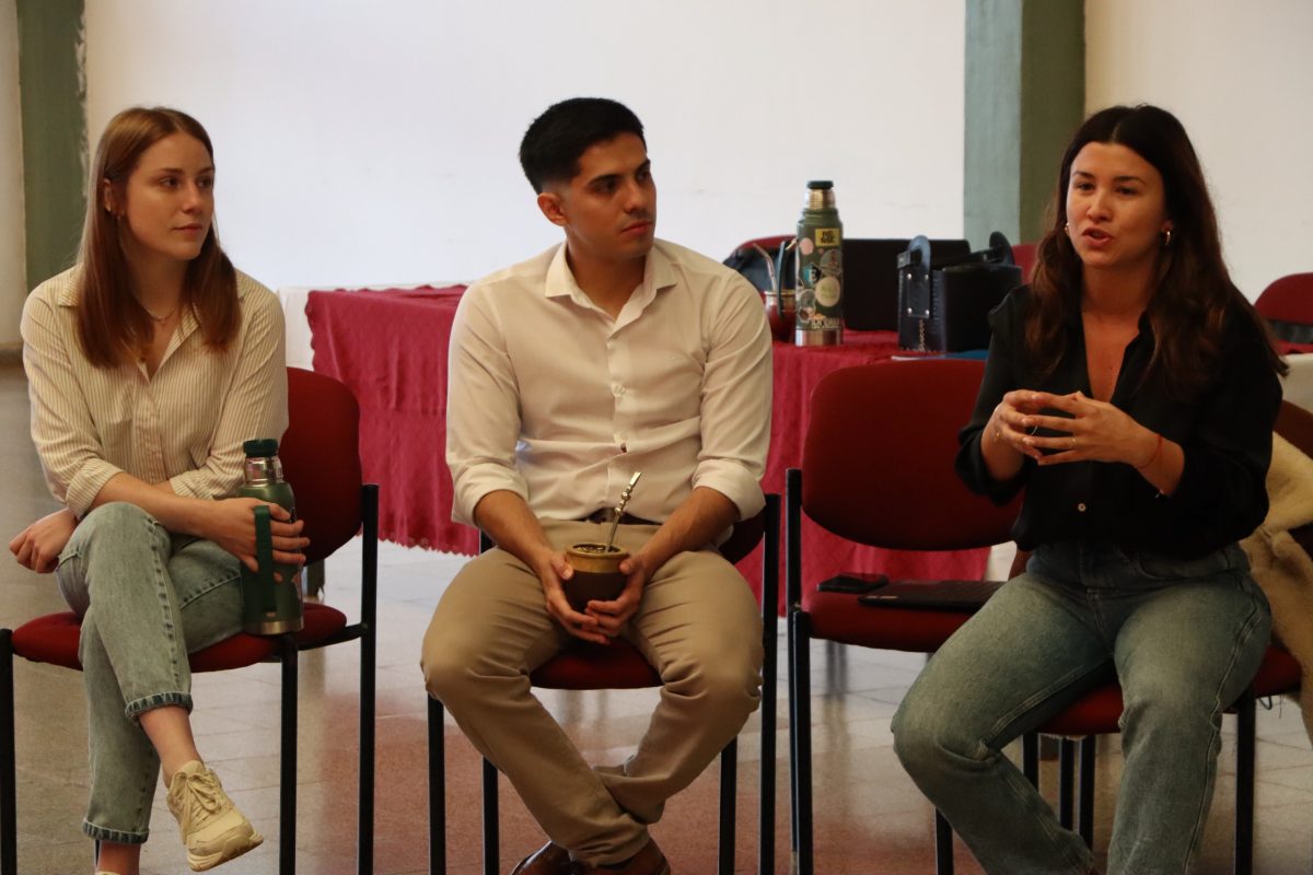 Realizaron un taller sobre el grooming y violencia digital en el Hogar de Dia de Posadas 4 - 3