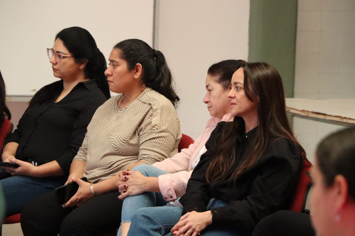 Realizaron un taller sobre el grooming y violencia digital en el Hogar de Dia de Posadas 5 - 5