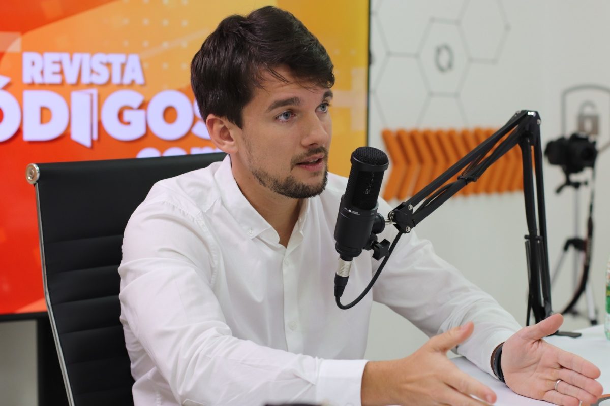Romero Spinelli y Horacio Simes pasaron por el streaming de Codigos 1 - 5