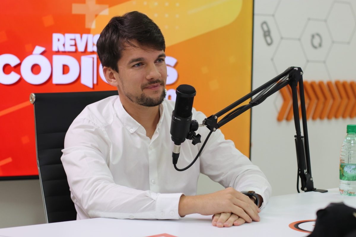 Romero Spinelli y Horacio Simes pasaron por el streaming de Codigos 16 - 17
