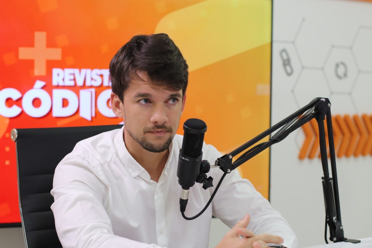 Romero Spinelli y Horacio Simes pasaron por el streaming de Codigos 18 - 21