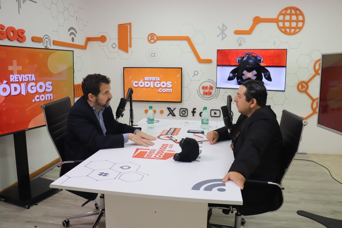 Romero Spinelli y Horacio Simes pasaron por el streaming de Codigos 5 - 35