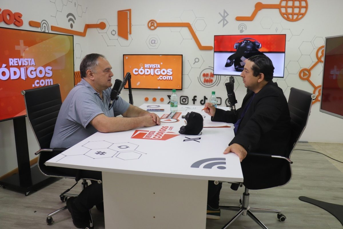 Roque Gervasoni y Graciela De Moura pasaron por el streaming de Codigos 12 - 7