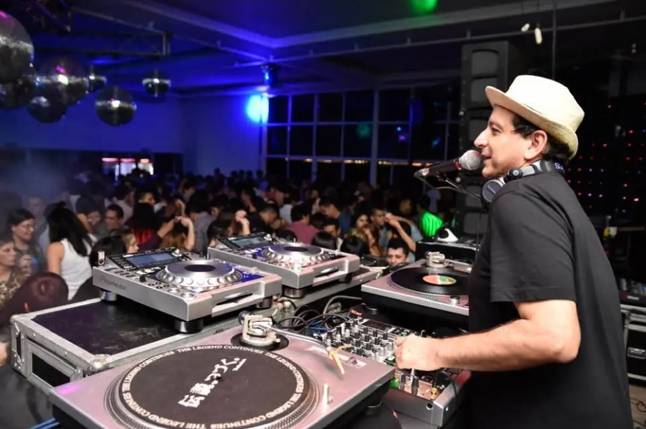 San Marino, Viejas Locas y fiestas para todos los gustos este fin de semana en Posadas 2 4 - Sin titulo - 3